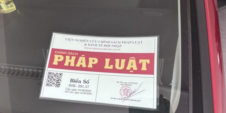 Viện Nghiên cứu Chính sách pháp luật&Kinh tế hội nhập (IRLIE) và Viện Nghiên cứu Thị trường – Truyền thông Quốc tế (IMRIC): Sẽ mạnh tay xử lý hành vi làm giả giấy tờ của cơ quan