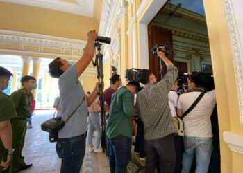 Dự thảo Luật Tổ chức TAND sửa đổi: Hạn chế nhà báo ghi âm, ghi hình tại tòa-Lợi bất cập hại