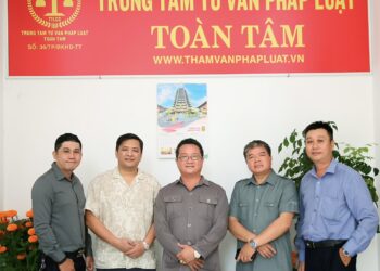 Trung tâm tư vấn pháp luật Toàn Tâm (TTLCC): Người thân vay tiền, nhận thế chấp bằng sổ hồng được không – Cho vay nặng lãi có thể bị xử phạt đến 3 năm tù?