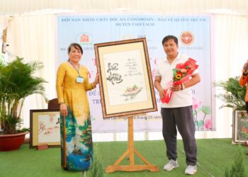 Trung tâm Nghiên cứu, tư vấn về chính sách, pháp luật cho hoạt động đầu tư đặt cược tại Việt Nam (CBV): Xây nhà tình thương cho ông Nguyễn Văn Đỏ có hoàn cảnh khó khăn