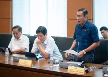 Bộ Tư pháp giải thích lý do giới hạn thẩm quyền công chứng giao dịch về bất động sản