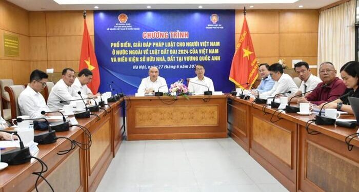 Phổ biến về Luật Đất đai 2024 cho người Việt Nam ở nước ngoài