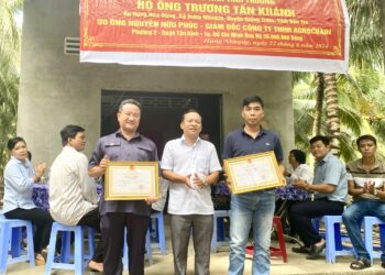 Thắm đượm nghĩa tình trong ngôi nhà tình thương của Viện IMRIC, Viện IRLIE và Tạp chí Nhiếp ảnh&Đời sống