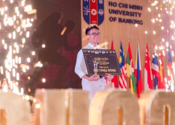 Nhiều KOLs xuất hiện tại Cuộc thi Hùng biện Tiếng Việt lớn nhất Việt Nam dành cho sinh viên Say To Succeed