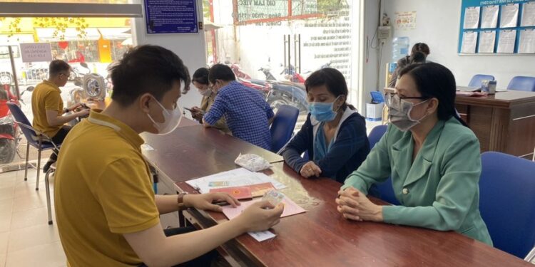 Bộ Tư pháp đề xuất bổ sung thẩm quyền chứng thực của UBND cấp xã