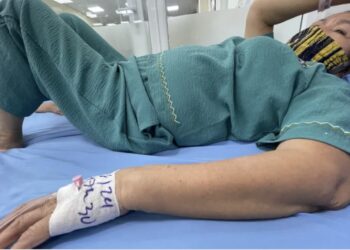 Sức khỏe giảm sút sau khi uống thuốc được quảng cáo “chữa bách bệnh” mua trên mạng