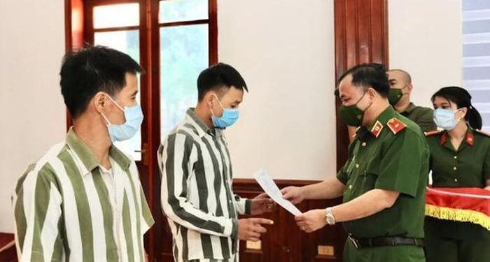 Phạm nhân được đặc xá, có được xóa luôn án tích?