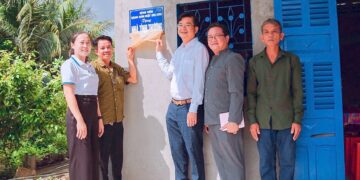 Thắm đượm nghĩa tình trong những ngôi nhà tình thương 