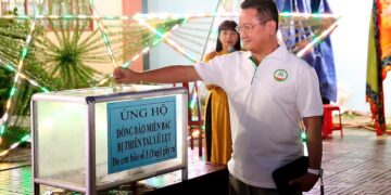 Viện IMRIC – Viện IRLIE; Tạp chí Doanh nghiệp và Trang trại Việt Nam tổ chức lễ hội Trung thu – Trao quà cho trẻ em nghèo, hiếu học tại huyện Mỏ Cày Nam