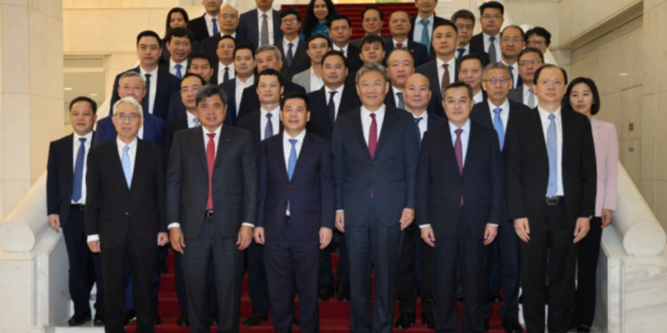 Việt Nam-Trung Quốc tăng cường hợp tác kinh tế trong chuỗi sản xuất và cung ứng