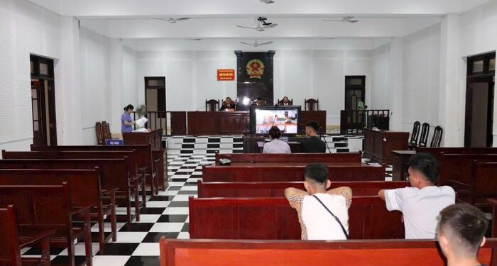 Tòa tuyên y án 6 bị cáo về tội ‘Gây rối trật tự công cộng’