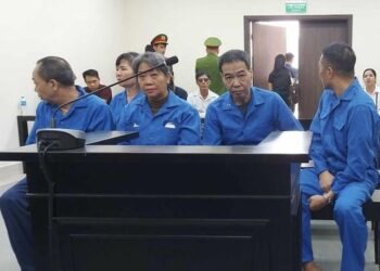 Dùng tiền giả để mua hàng, nhiều người trả giá đắt