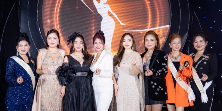 NTK Hu Yu Ting khiến giới mộ điệu thời trang Việt thỏa lòng tại cuộc thi Hoa hậu Calgary Việt Nam Doanh nhân toàn cầu 2024