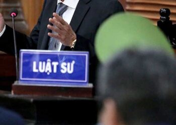 Xây dựng cơ chế, chính sách cho người làm công tác xây dựng pháp luật để nâng cao hiệu quả công tác thi hành pháp luật