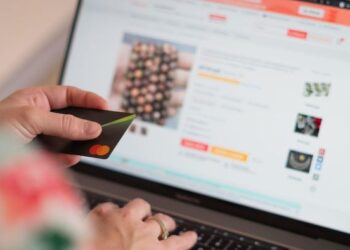 Luật thương mại điện tử sẽ mở cơ hội lớn cho doanh nghiệp nhỏ?