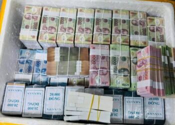 Đổi tiền online: Cẩn thận ‘tiền mất, tật mang’