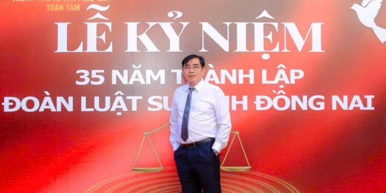 LS.ThS. Nguyễn Thành Hưng – Giám đốc Chi nhánh số 1 (Trung tâm TTLCC): Dùng tiền thật trang trí cây thần tài – Đổi tiền lì xì hưởng chênh lệch có vi phạm pháp luật?