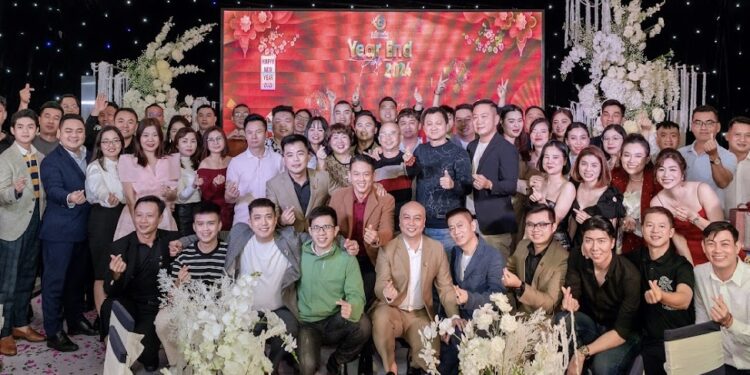 Công ty TNHH Đất Gốc (Khánh Hoà): Hội nghị tổng kết năm 2024 và Triển khai phương hướng kinh doanh năm 2025