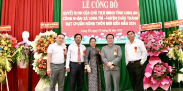 Lễ công bố xã Long Trì đạt chuẩn nông thôn mới kiểu mẫu