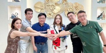 Tập đoàn B2B Calgary ký kết và trao đổi Tập đoàn La Grace Đài Loan: Biên bản ghi nhớ liên doanh đầu tư, xây dựng hệ thống Beautycare – Calgary tại Việt Nam