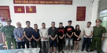 Quyết định của VKSND TP HCM vụ khiêng quan tài trước chợ Bến Thành