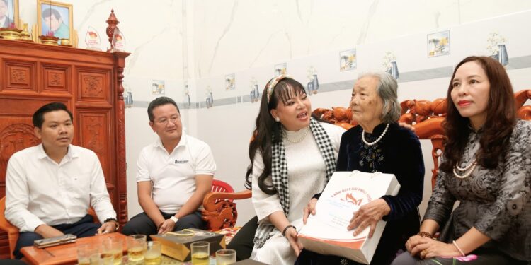 Quảng Trị: Tri ân Mẹ Việt Nam Anh hùng nhân dịp 50 năm ngày giải phóng huyện Hải Lăng