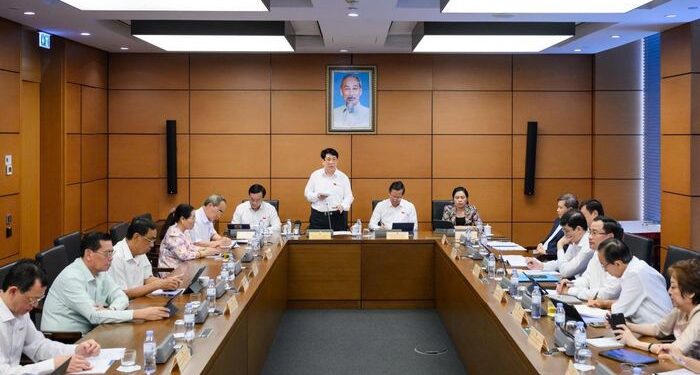 Chủ tịch nước: Không để hiểu luật thì lách luật, không hiểu thì làm sai luật