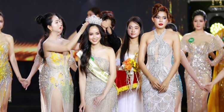 Chung kết cuộc thi Hoa hậu Doanh nhân Hoà bình toàn cầu 2025 