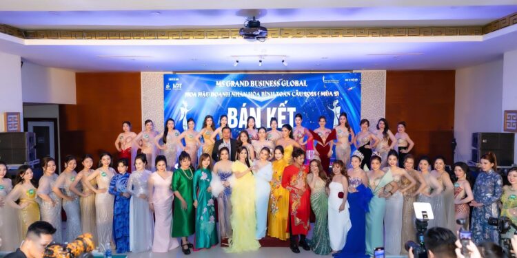 Top 35 thí sinh tỏa sáng tại đêm bán kết “Hoa hậu Doanh nhân Hoà bình toàn cầu 2025”