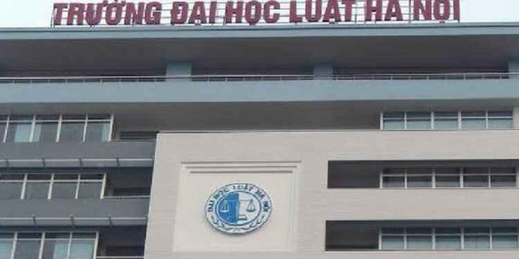 Đại học Luật Hà Nội dự kiến tăng học phí, cao nhất gần 56 triệu đồng/năm