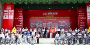 Cà Mau: Caravan “Hành trình xây dựng văn hoá giao thông học đường”