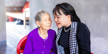 Nghệ nhân kim hoàn Quốc gia Hồ Thị Thanh Hương: Hành trình về với đất thiêng Quảng Trị