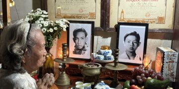 Tp. Hồ Chí Minh: Vì sao gia đình hưu trí kêu cứu cấp thiết?