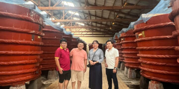Thăm nhà thùng nước mắm nổi tiếng Phú Quốc – Hồng Đức 1 thương hiệu truyền đời hơn 130 năm