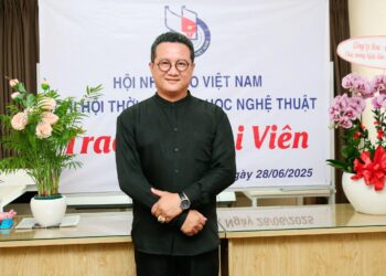 TS. Hồ Minh Sơn phân tích tình huống pháp lý về trào lưu đăng ảnh AI ‘bị cảnh sát giao thông xử phạt’ và “ranh giới” định danh mô hình tài chính thay thế?