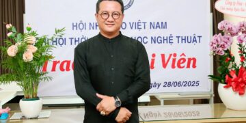 TS. Hồ Minh Sơn phân tích tình huống pháp lý về trào lưu đăng ảnh AI ‘bị cảnh sát giao thông xử phạt’ và “ranh giới” định danh mô hình tài chính thay thế?