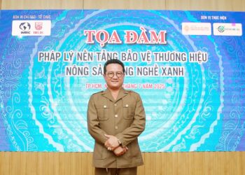 TS. Hồ Minh Sơn phân tích tình huống pháp lý vụ cô gái không trả lại tiền cho người chuyển khoản nhầm và ‘cô giáo vùng cao’ phát ngôn run sợ khi đến Nha Trang?