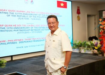 TS. Hồ Minh Sơn: Sang tên sổ đỏ cho con, làm tặng hay lập di chúc thừa kế – Mua bán đất nông nghiệp mà sổ đỏ ‘hết hạn sử dụng’ có phải xác nhận lại không?