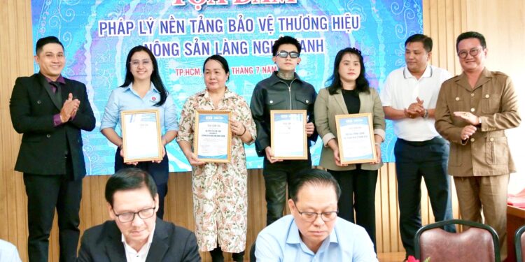 Viện IMRIC – Viện IRLIE tổ chức toạ đàm khoa học “Pháp lý – nền tảng bảo vệ thương hiệu nông sản, làng nghề xanh” lần I, tại TP.HCM
