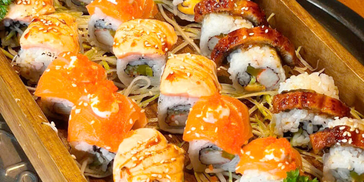 KHÁM PHÁ TINH HOA ẨM THỰC NHẬT BẢN HƠN 100 MÓN NGON TẠI NHÀ HÀNG DONGURI – CHUẨN VỊ XỨ PHÙ TANG