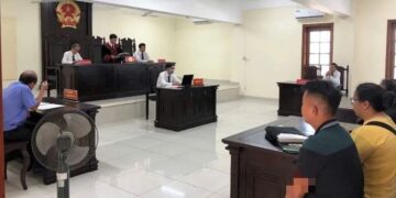 Ai kế thừa quyền, nghĩa vụ tố tụng của UBND cấp huyện trong các vụ án hành chính, dân sự?