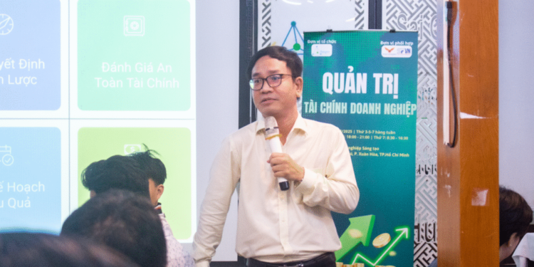 Hơn 70 doanh nghiệp tham dự lớp Quản trị Tài chính cùng Chuyên gia kinh tế Nguyễn Anh Toàn tại Startup MasterTrack 2025