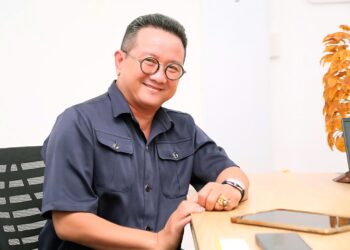 TS. Hồ Minh Sơn: Yếu tố pháp lý liên quan nhóm người giăng lưới đánh cầu lông giữa đường và hai thanh niên tông cảnh sát cơ động đang làm nhiệm vụ A80?