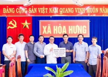 Hiệp hội AVRCIPL và Hiệp hội VFAEA phối hợp Viện IMRIC; Viện IRLIE; Tc DNTTVN trao thêm kinh phí xây nhà tình thương tại xã Hoà Hưng (An Giang)
