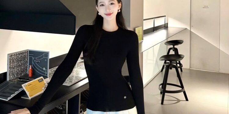 Bộ sưu tập Thu Đông 2025 của thương hiệu Chester Charles “Ấn tượng – Thời thượng – Sang trọng”