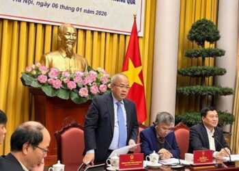 13 luật mới được công bố: Tác động trực tiếp đến sinh kế và đời sống gia đình