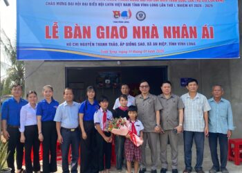 Hiệp hội Làng nghề Việt Nam – Viện IMRIC và Viện IRLIE: Bàn giao nhà nhân ái – Thắm đượm tình người tại tỉnh Vĩnh Long