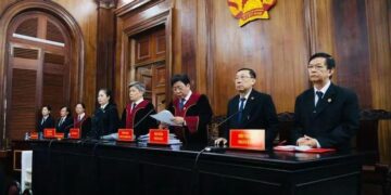 Thẩm phán nước ngoài tại tòa chuyên biệt trong IFC không phải tuyên thệ khi được bổ nhiệm