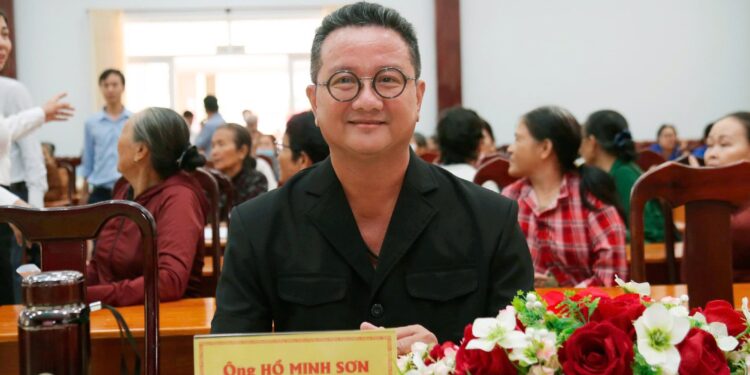 Ông Hồ Minh Sơn phân tích tình huống pháp lý liên quan Phạm Văn Khoa vừa bị bắt và chơi bài vui dịp Tết cho doanh nghiệp thành viên Viện IMRIC và Viện IRLIE