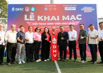 Bùng nổ với ngày hội sức trẻ DHV – Hun đúc bản lĩnh trí – lực sinh viên